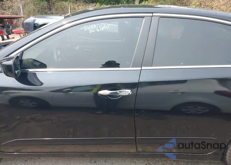 2017 Nissan Altima 2.5 S из США, поврежденный, VIN 1N4AL3AP9HN349297